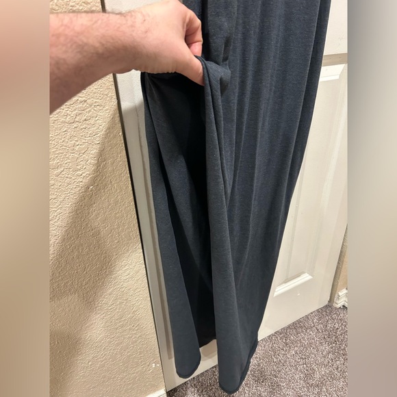 Lululemon Refresh Maxi Dress in Charcoal ,size 6 - Picture 11 of 11